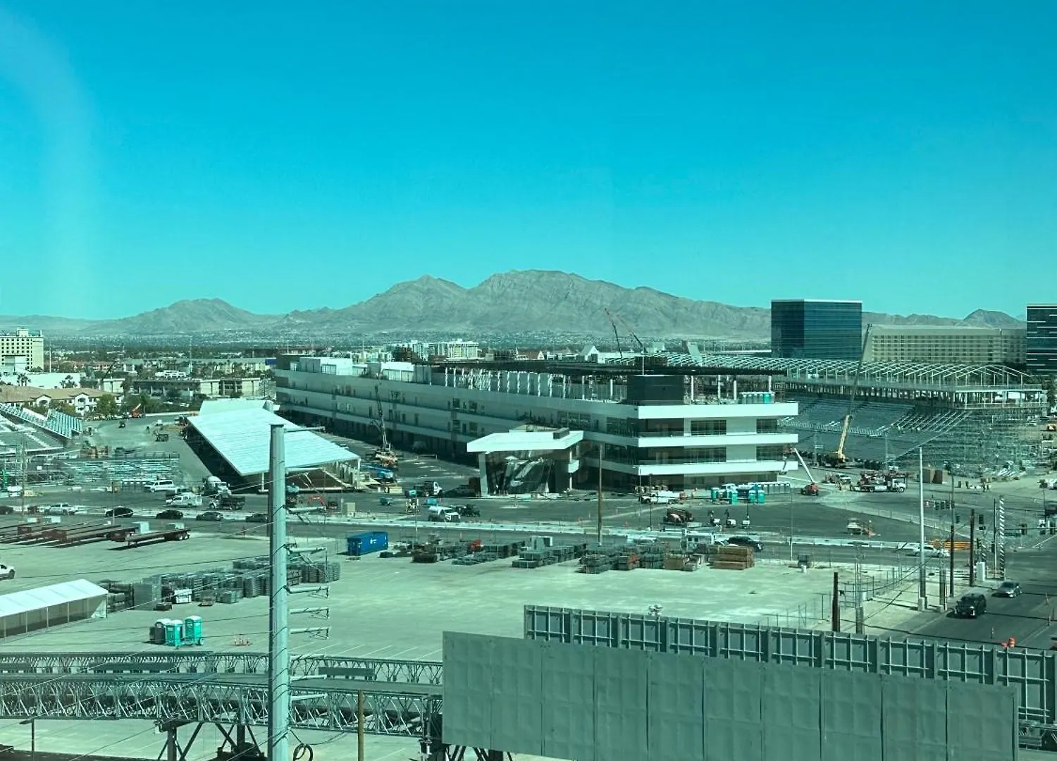 Tower 3 Corner Unit With Spectacular Formula 1 Race Views! Appartement Las Vegas
